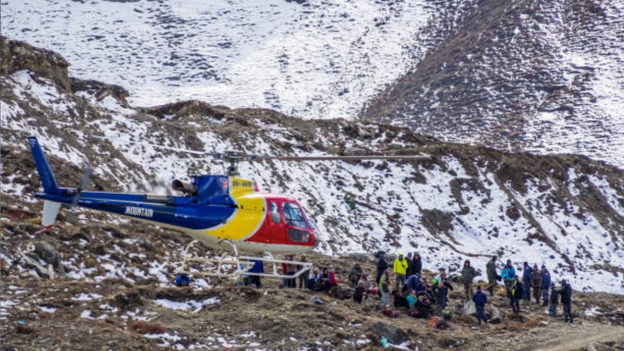 Muktinath-Helicopter-Tour-From-Kathmandu