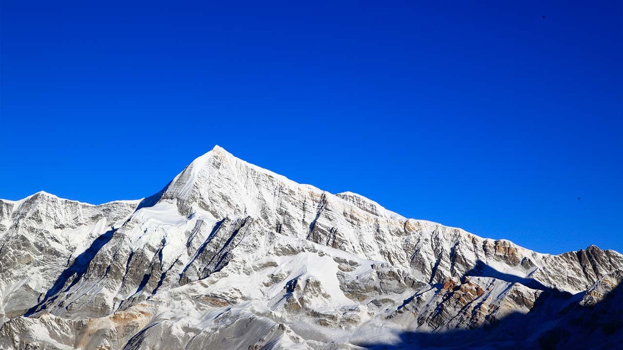 Chulu East Peak