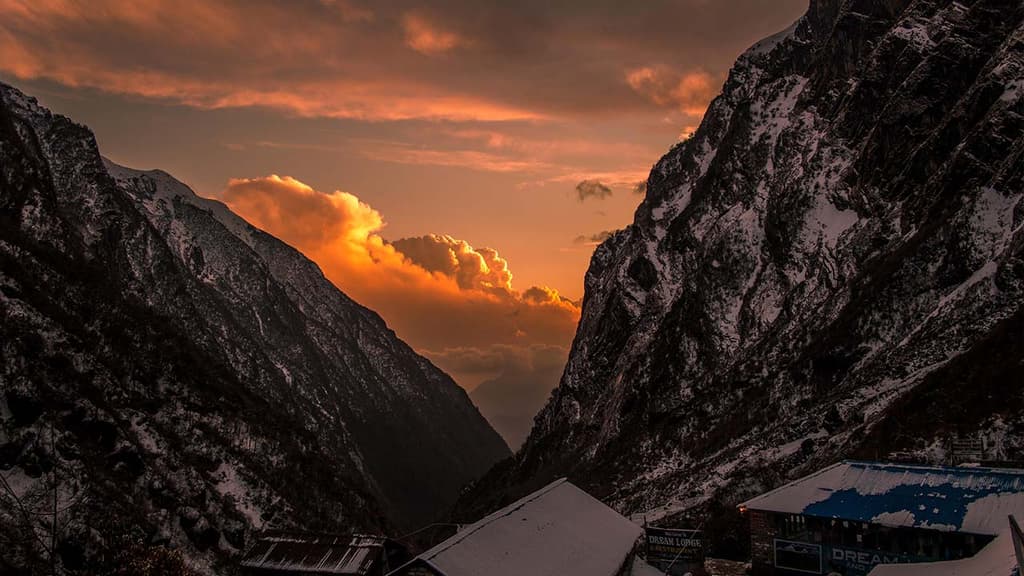 Deurali Annapurna Region