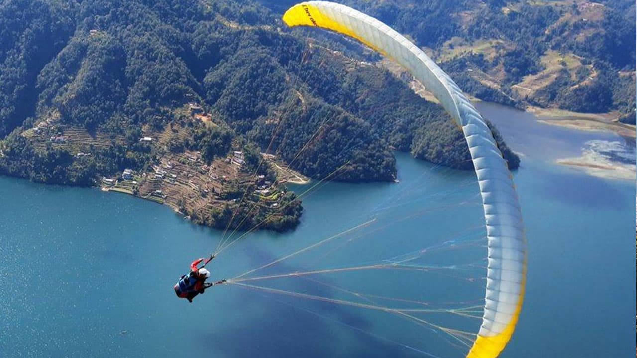Paragliding
