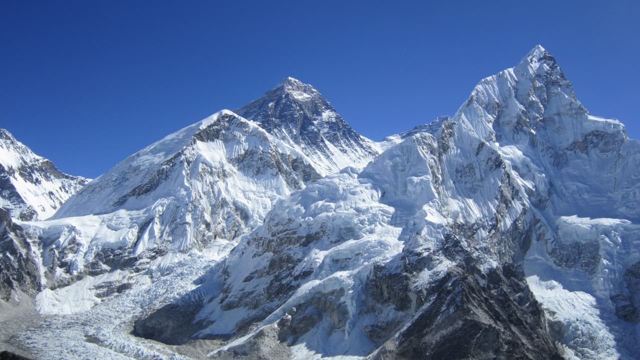 Everest Base Camp Trek With Helicopter Return 2026: Cost, Itinerary & Guide