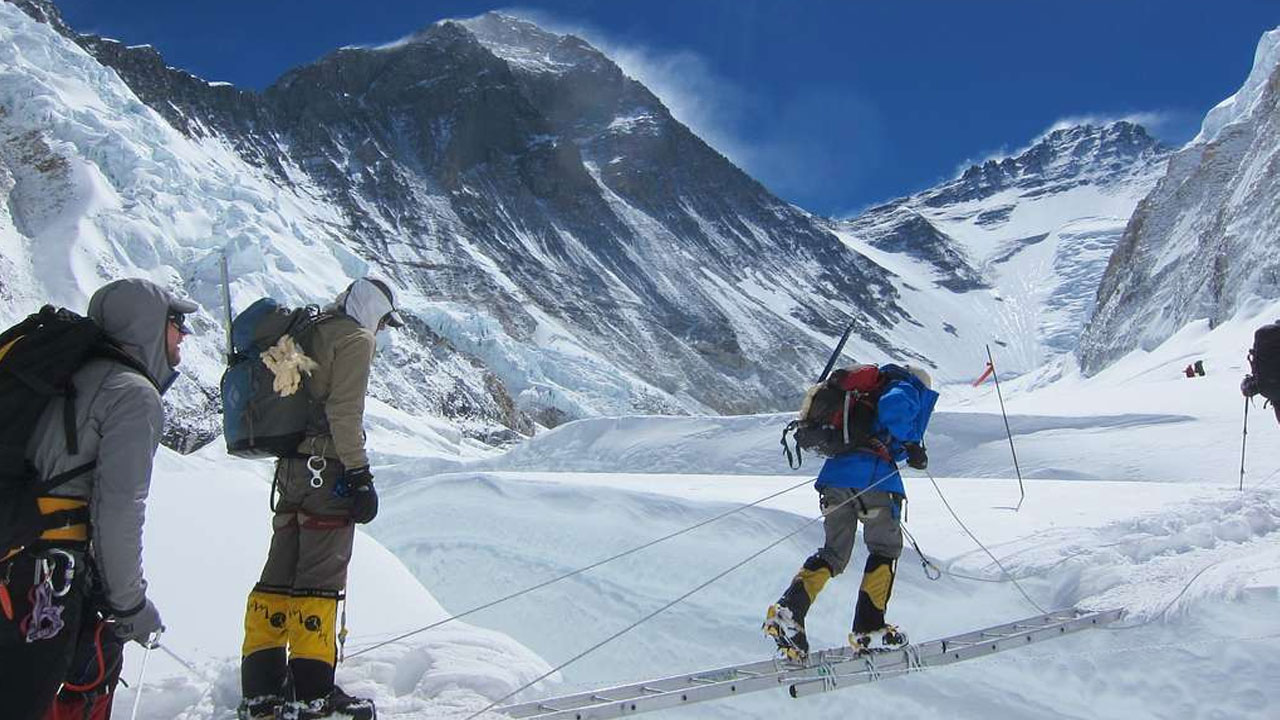 How Long Does It Take to Summit Mount Everest