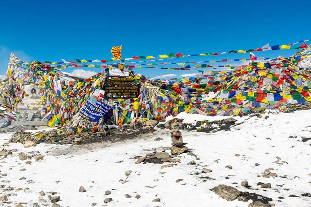 Annapurna Circuit With Tilicho Lake Trek