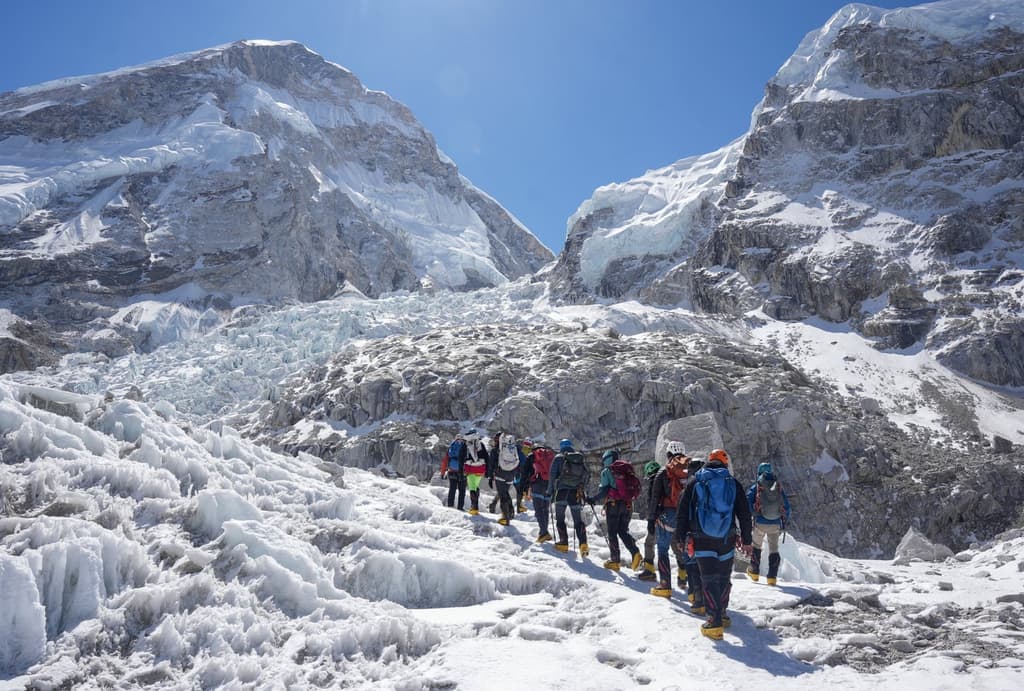 Everest Base Camp Trek Distance Per Day– Detailed Breakdown