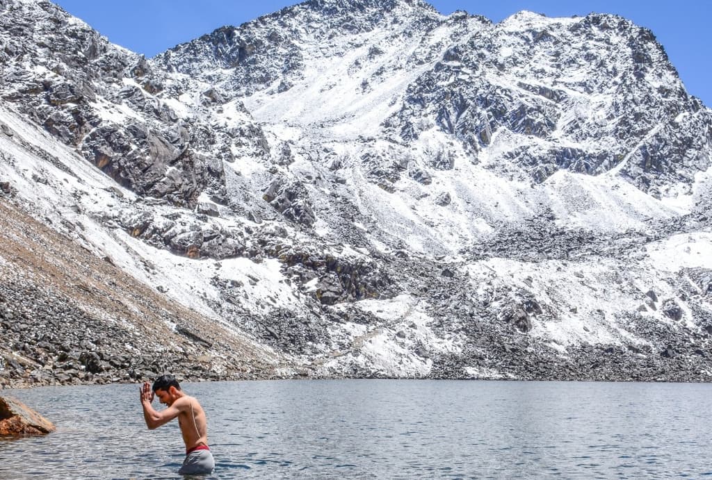 Gosaikunda Lake Trek: Guide to Sacred Alpine Lakes