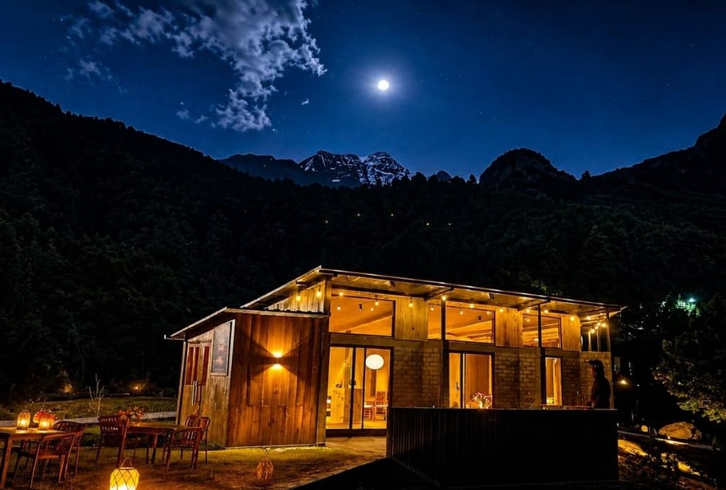 The World's Best Hotel Is on a Nepali Trekking Trail: A Deep Dive into Everest, Annapurna, and Mustang's Luxury Lodges